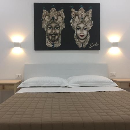 Sikule Panzió Santa Teresa di Riva Kültér fotó