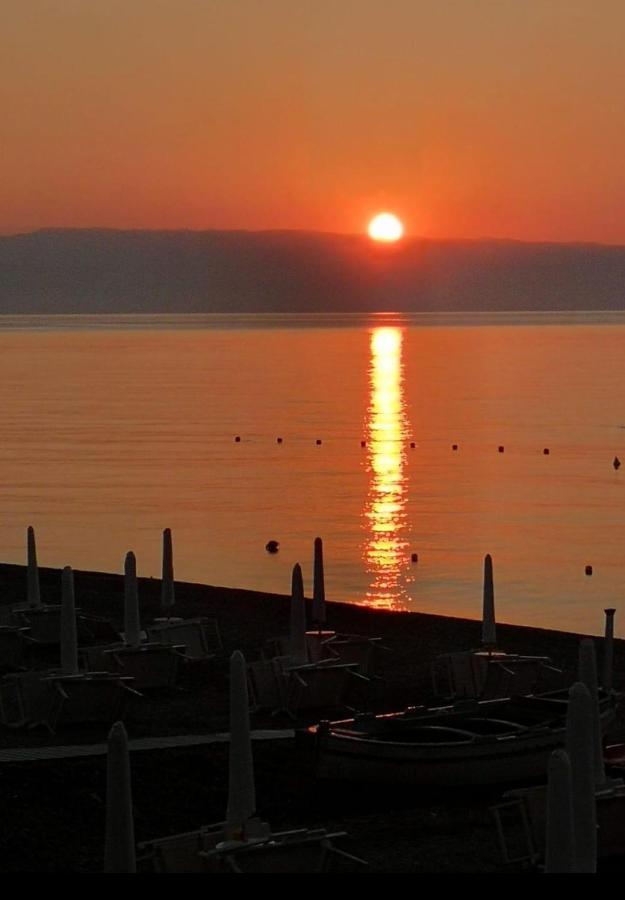 Sikule Panzió Santa Teresa di Riva Kültér fotó